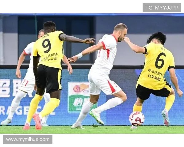 李霄鹏:遗憾错失良机 最后一分对球队至关重要 李霄鹏:遗憾错失良机 最后一分对球队至关重要